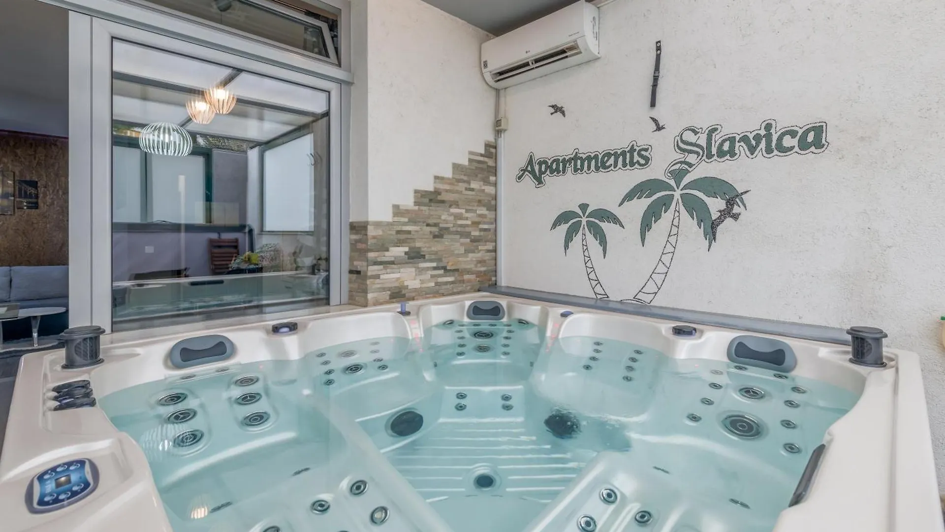 Apartment Slavica-New-With Jacuzzi Spalato