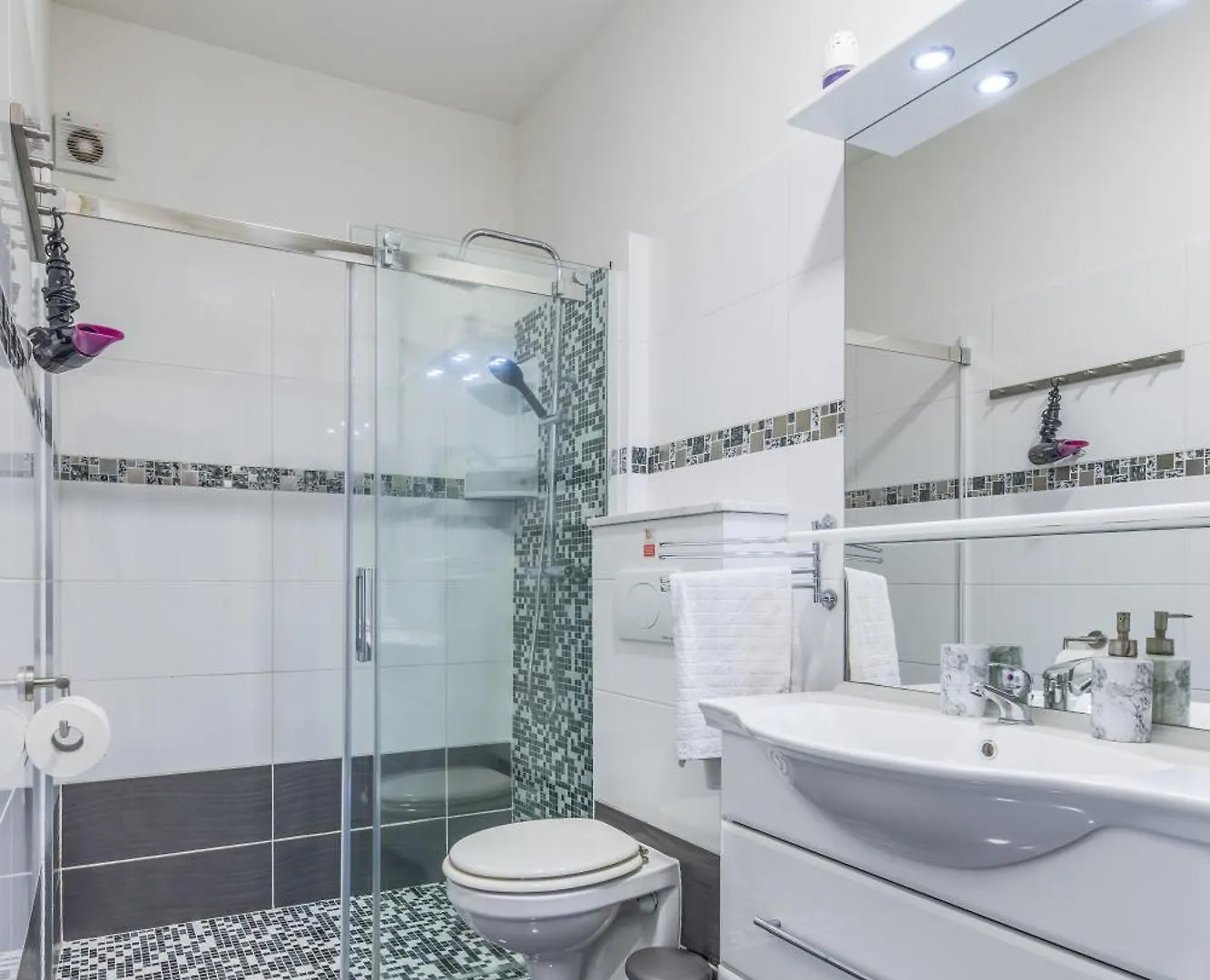 Apartment Slavica-New-With Jacuzzi Spalato